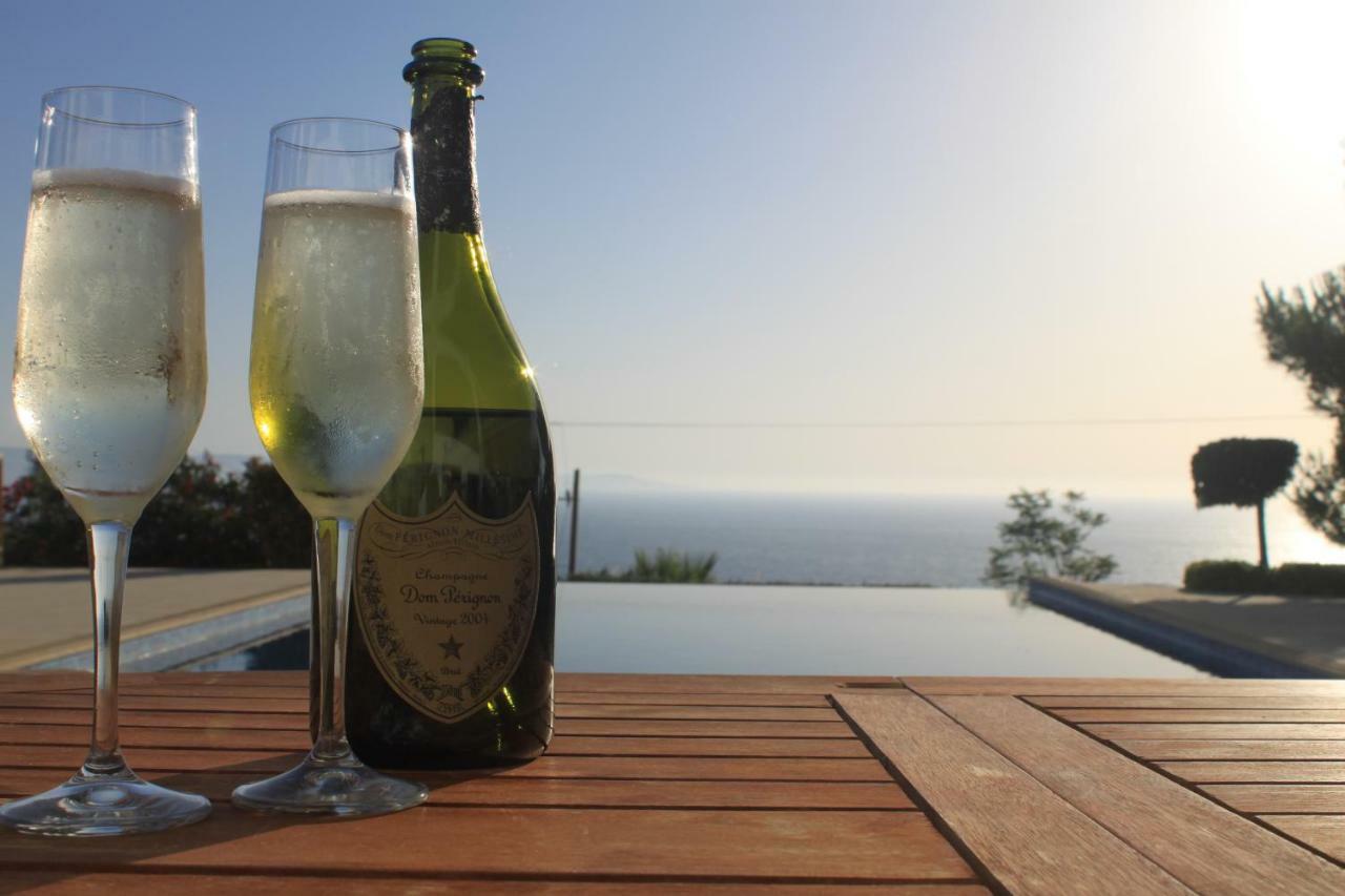 Martika Luxury Villa Agia Marina  Esterno foto