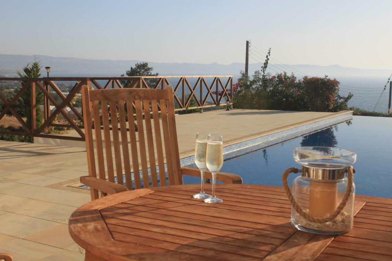 Martika Luxury Villa Agia Marina  Esterno foto